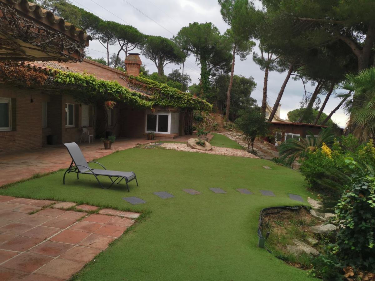 Villa Maresme & Villa Rosa Матаро Экстерьер фото