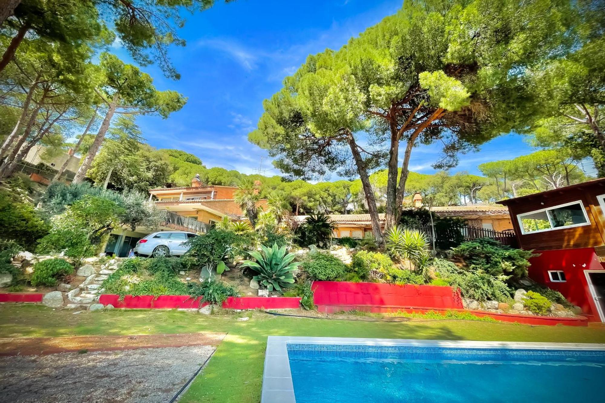 Villa Maresme & Villa Rosa Матаро Экстерьер фото